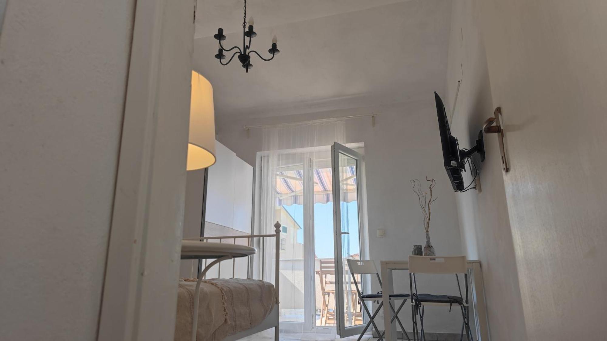 Vila Sentio Mare-Apartments Livaic Zeljko Pirovac Extérieur photo